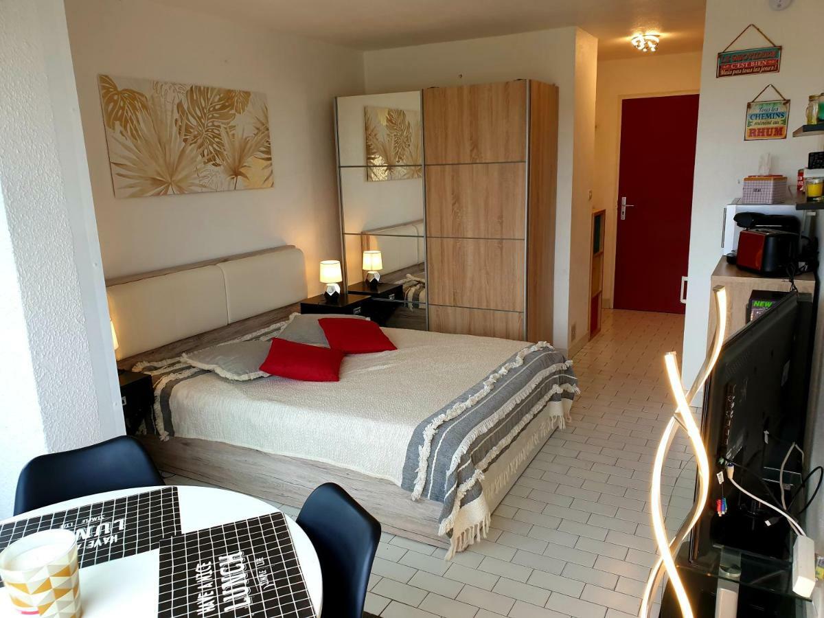 Studio Port Venus Village Naturiste Agde Bagian luar foto